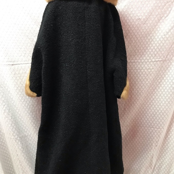 ~SOLD~ Vintage Colbert’s Of Dallas Ankle Length Coat With Fur Trim - Picture 8 of 10